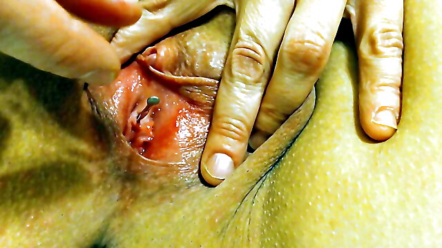 Couple playing to orgasm HD video